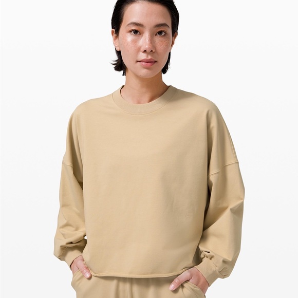 Lululemon LA Oversize Boxy Crew in Trench, size M/L - Picture 2 of 3